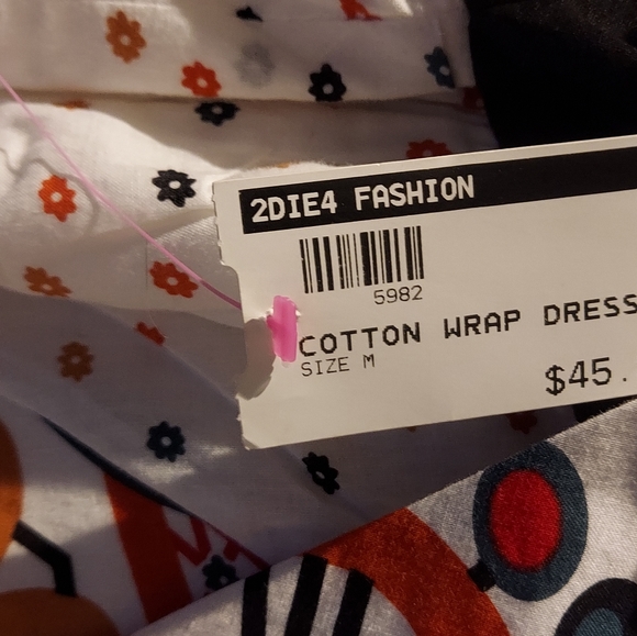 Arueh Dress - Picture 4 of 4